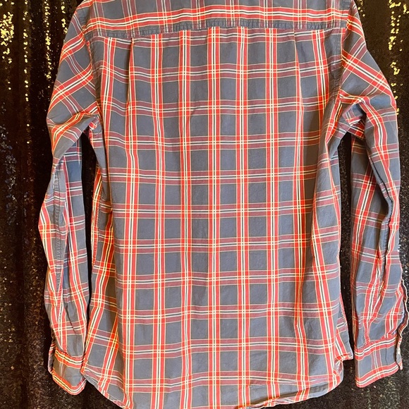 American Eagle Outfitters Red and Black Plaid Button Down Shirt - Picture 2 of 9